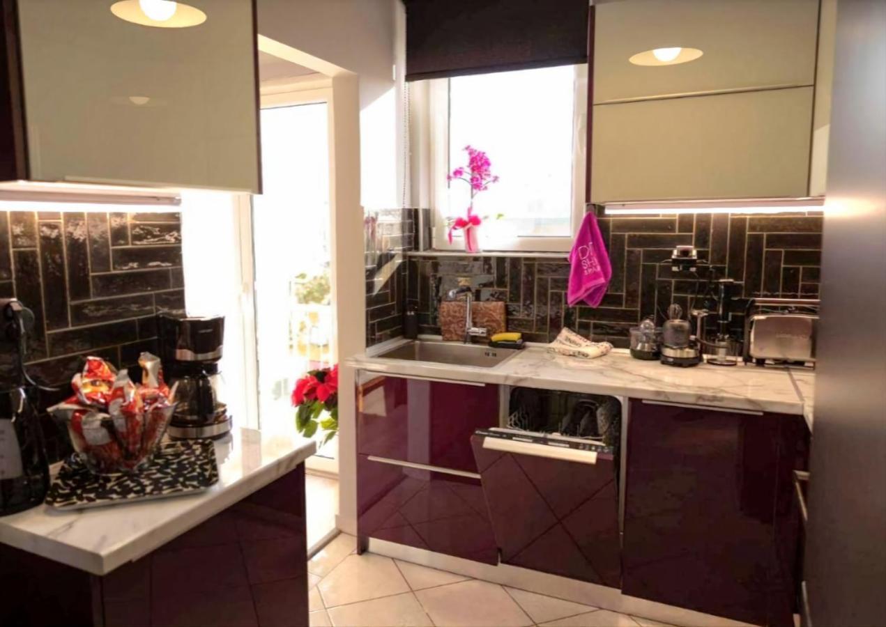 "Elegance" Central Luxury Apartment Pireusz Kültér fotó